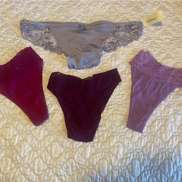 Frederick's of Hollywood Purple Lace Thong - Picture 5 of 5